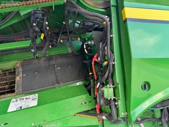 Комбайн John Deere S680 2014 г.в. foto 11