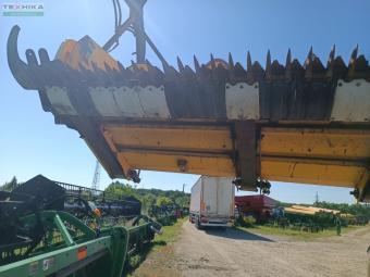 Жатка  NEW HOLLAND 740CF SuperFlex foto 15
