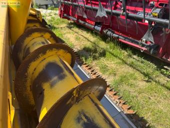 Жатка  NEW HOLLAND 740CF SuperFlex foto 7