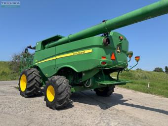 Комбайн John Deere S690 2015 г.в. foto 8