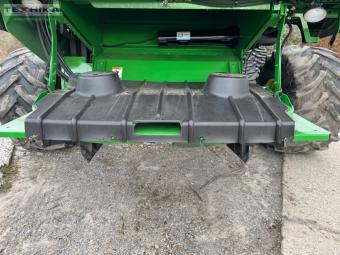 Комбайн John Deere S680 2012 г.в. foto 10