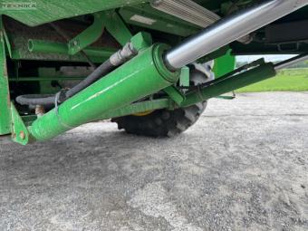 Комбайн John Deere S690 2013 г.в. foto 21