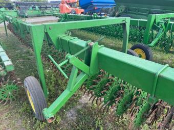 Ротационная борона John Deere 400 9,0 м foto 8