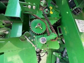 Комбайн John Deere S680 2013 г.в. foto 27