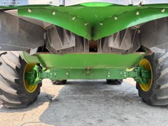 Комбайн John Deere S680 2013 г.в. foto 12