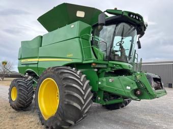 Комбайн John Deere S680 2015 г.в.