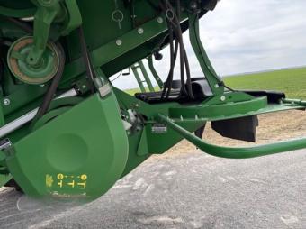 Комбайн John Deere S680 2015 г.в. foto 19