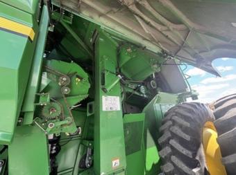 Комбайн John Deere S680 2013 г.в. foto 6