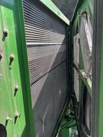 Комбайн John Deere S680 2013 г.в. foto 11