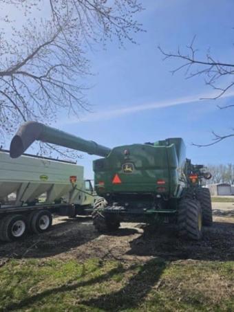 Комбайн John Deere S680 2017 г.в. foto 8