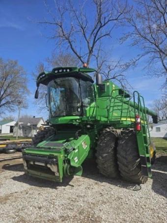 Комбайн John Deere S680 2017 г.в.