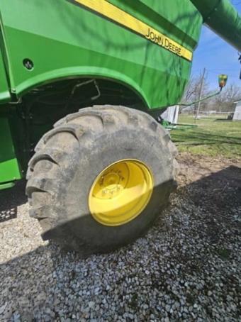 Комбайн John Deere S680 2017 г.в. foto 16