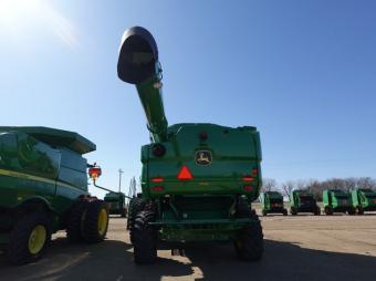 Комбайн John Deere S670 2014 г.в. foto 4