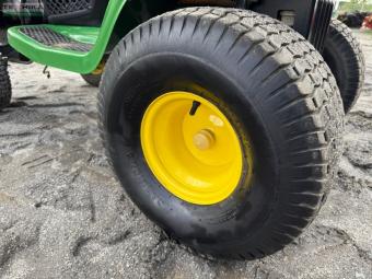 Газонокосилка John Deere LA120 foto 12