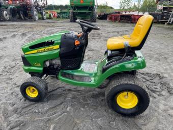 Газонокосилка John Deere LA120 foto 8