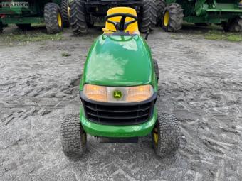 Газонокосилка John Deere LA120 foto 9