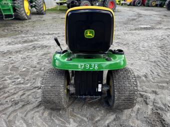 Газонокосилка John Deere LA120 foto 7