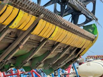 Жатка John Deere 630F HydraFlex 9,1 м 2007 г.в. foto 4