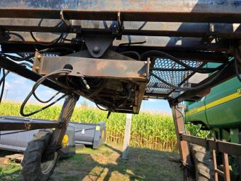 Кастратор Hagie 8200 foto 11