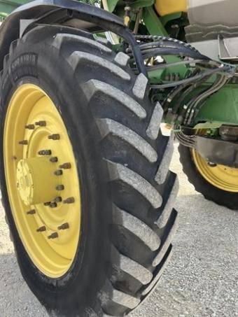 Опрыскиватель John Deere R4045 2021 г.в. foto 28