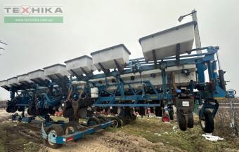 Сеялка пневматическая Kinze 3650 foto 15