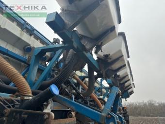 Сеялка пневматическая Kinze 3650 foto 14