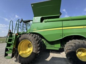 Комбайн John Deere S780 2018 г.в. foto 11