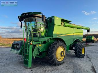 Комбайн John Deere S680 2012 г.в.