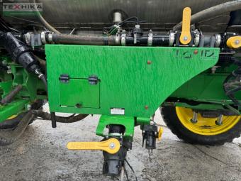 Опрыскиватель John Deere R4038 2018 г.в. foto 11