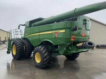 Комбайн John Deere S690 2012 г.в. foto 5