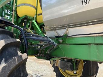 Опрыскиватель John Deere R4045 2020 г.в. foto 13
