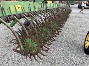 Ротационная борона John Deere 400 - 6,1 м foto 6