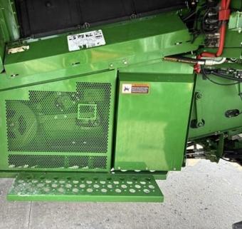 Комбайн John Deere S690 2014 г.в. foto 23