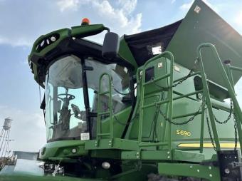 Комбайн John Deere S690 2014 г.в. foto 12