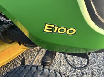 Газонокосилка John Deere E100 2020 г.в. foto 4