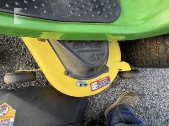 Газонокосилка John Deere D140 2015 г.в. foto 3