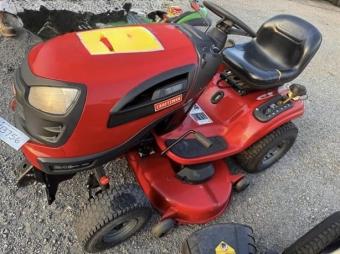 Газонокосилка Craftsman YT 4000