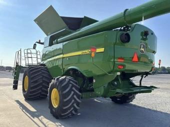 Комбайн John Deere S680 2014 г.в. foto 6