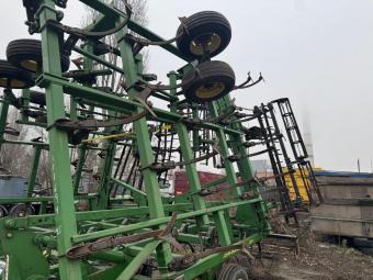 Культиватор John Deere 2210 13,5 м foto 10