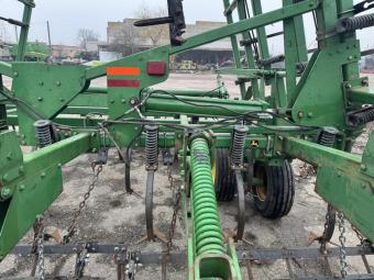 Культиватор John Deere 2210 13,5 м foto 15