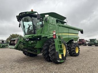 Комбайн John Deere S670 2013 г.в.