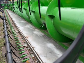 Жатка John Deere 630 HydroFlex 2004 г.в.  под Lexion foto 8