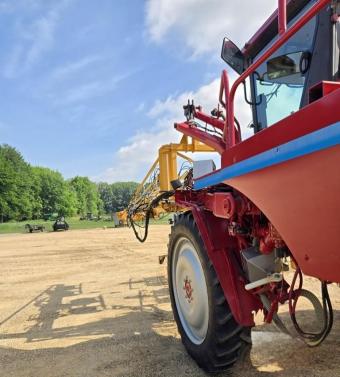 Самохідний обприскувач / дефоліатор Miller Nitro 200 з TS1 Tassel Stalker 1999 р.в. foto 8