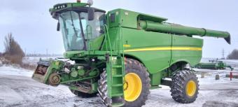 Комбайн John Deere S680 2012 г.в.