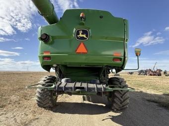 Комбайн John Deere S680 2012 г.в. foto 6