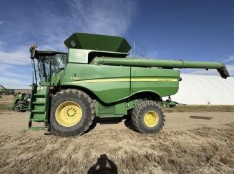 Комбайн John Deere S680 2012 г.в. foto 4
