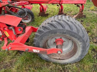 Плуг оборотный 8 корпусный  Gregoire Besson foto 11