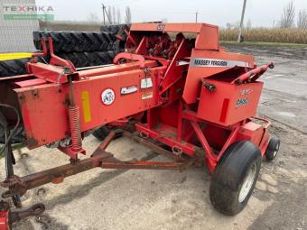 Прес-підбирач тюковий Massey Ferguson 1835