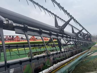 Жатка John Deerе 625F Hydra-Flex  7.6 м foto 9